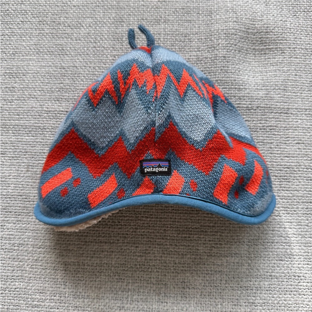 Patagonia baby reversible beanie (3-6m)